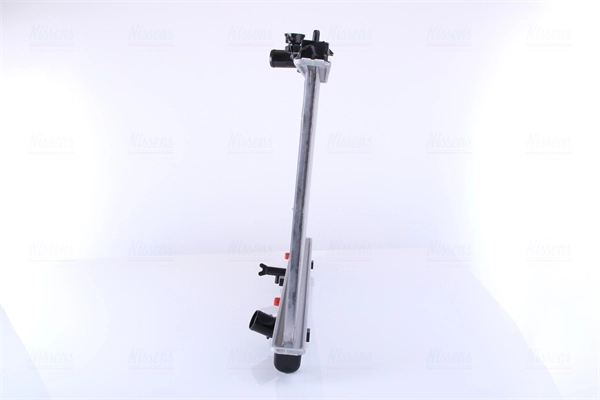 Radiador de esfriamento de motor Nissens 646906 preço, a partir de 126,03 USD