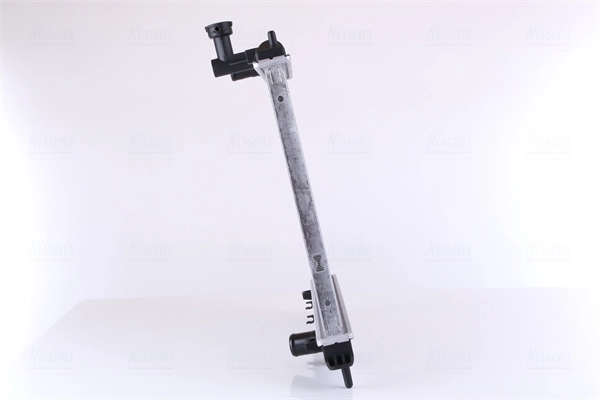 Radiador de esfriamento de motor Nissens 66666 preço, a partir de 125,99 USD