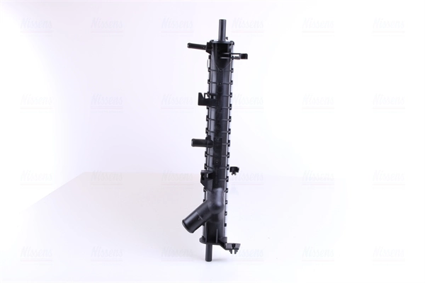 Radiador de esfriamento de motor Nissens 62015A preço, a partir de 128,07 USD