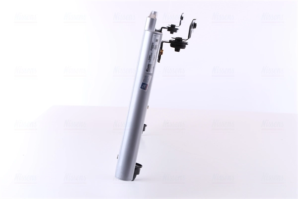 Radiador de aparelho de ar condicionado 94885 Nissens