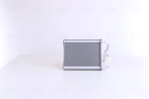 Radiador de forno (de aquecedor) Nissens 77657 preço, a partir de 71,61 USD
