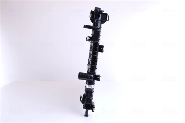 Radiador de esfriamento de motor Nissens 620156 preço, a partir de 132,21 USD