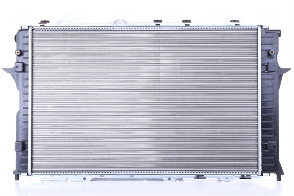 Compre Radiador de esfriamento de motor Audi 100 