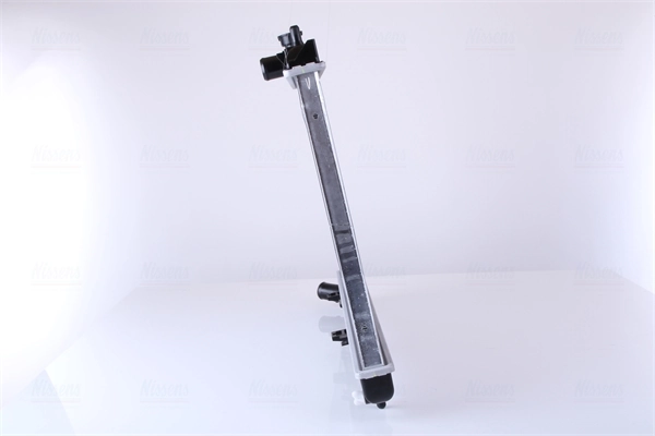 Radiador de esfriamento de motor Nissens 67481 preço, a partir de 115,98 USD