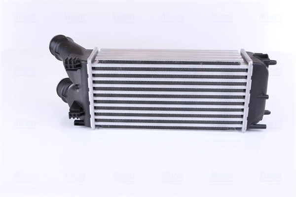 Radiador de intercooler Nissens 96584 preço, a partir de 87,03 USD