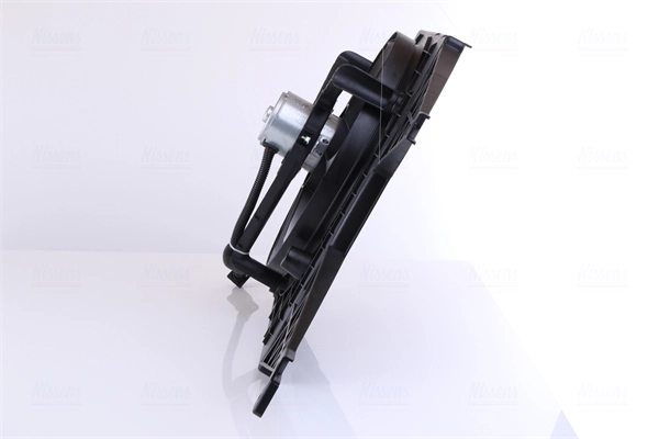 Compre 85249 Nissens Difusor do radiador de esfriamento, montado com motor e roda de aletas