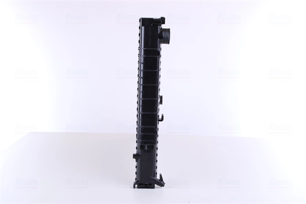 Radiador de esfriamento de motor Nissens 60605 preço, a partir de 135,27 USD