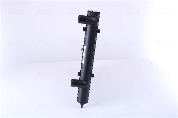 Radiador de esfriamento de motor Nissens 652511 preço, a partir de 88,05 USD