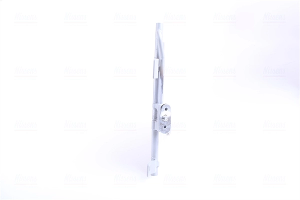 Radiador de aparelho de ar condicionado Nissens 940827 preço, a partir de 105,33 USD