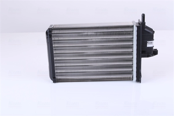 Radiador de forno (de aquecedor) Nissens 71450 preço, a partir de 31,58 USD