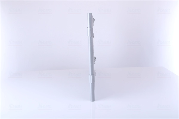 Radiador de aparelho de ar condicionado 94678 Nissens