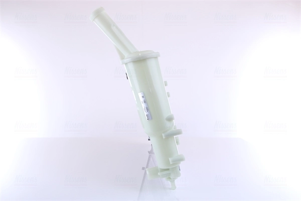 Radiador de esfriamento de motor Nissens 61886 preço, a partir de 103,77 USD