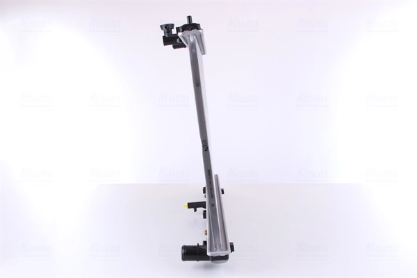 Radiador de esfriamento de motor Nissens 646836 preço, a partir de 152,71 USD