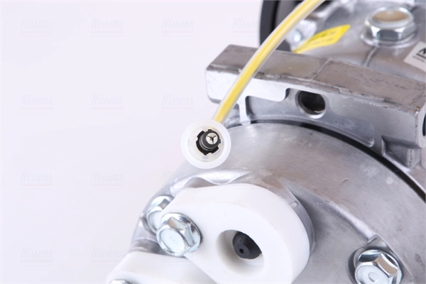Compre 89353 Nissens Compressor de aparelho de ar condicionado