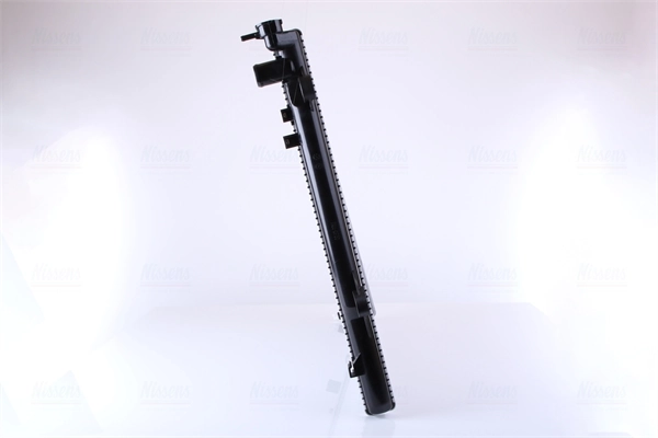 Radiador de esfriamento de motor Nissens 646822 preço, a partir de 147,03 USD
