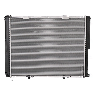 Radiador de esfriamento de motor Nissens 62695A preço, a partir de 219,45 USD
