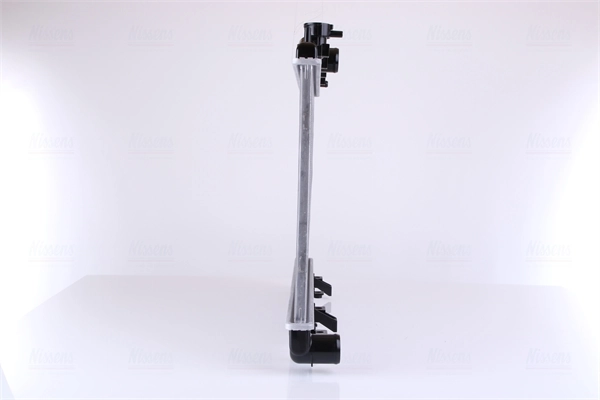Compre 67724 Nissens Radiador de esfriamento de motor