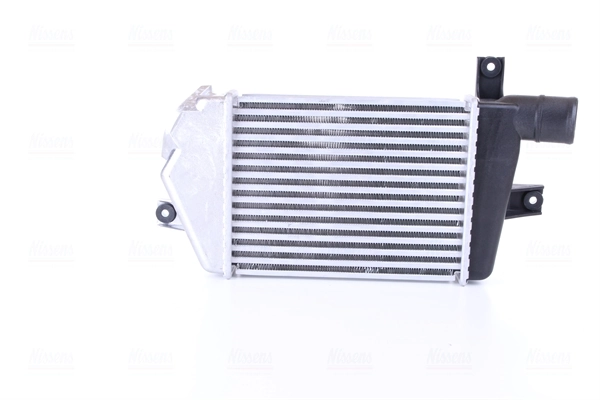 Radiador de intercooler Nissens 96373 preço, a partir de 241,76 USD