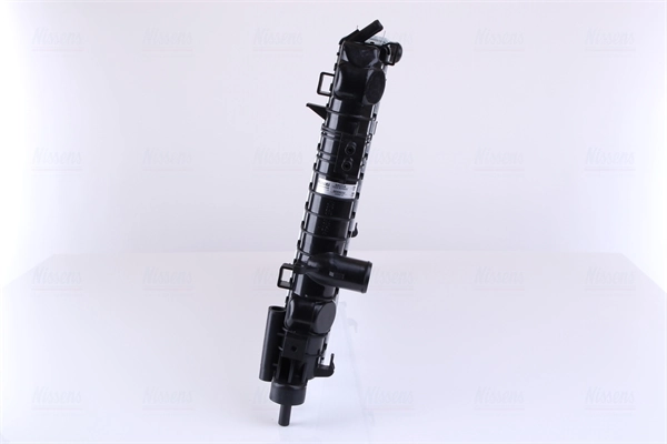 Compre 63111A Nissens Radiador de esfriamento de motor