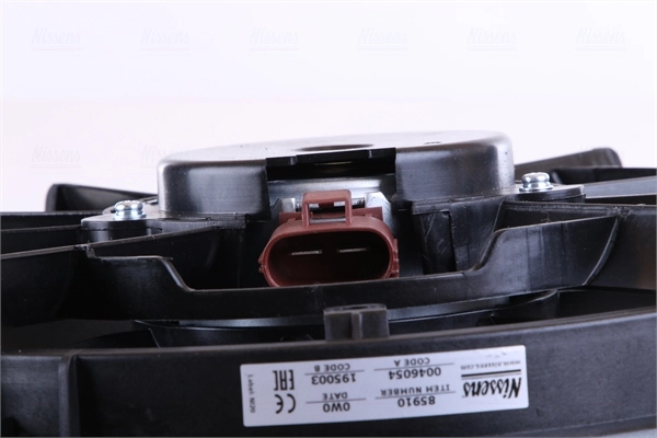 Difusor do radiador de esfriamento, montado com motor e roda de aletas 85910 Nissens