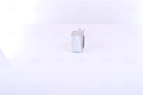 90685 Nissens Radiador de óleo (frigorífico), debaixo de filtro