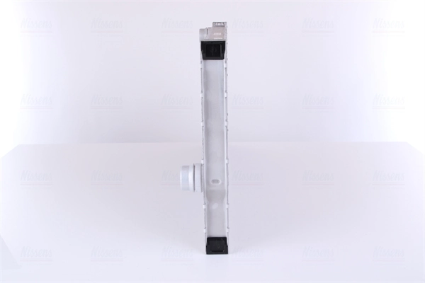 Radiador de esfriamento de motor Nissens 60769 preço, a partir de 116,72 USD
