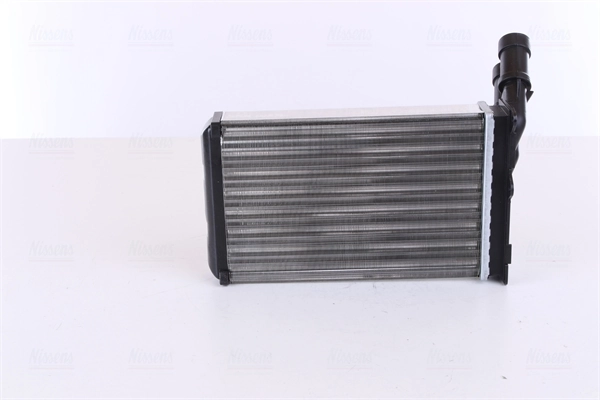 Radiador de forno (de aquecedor) Nissens 71156 preço, a partir de 26,77 USD