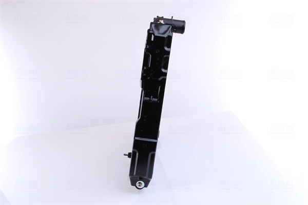 Radiador de esfriamento de motor 825915200A Mazda