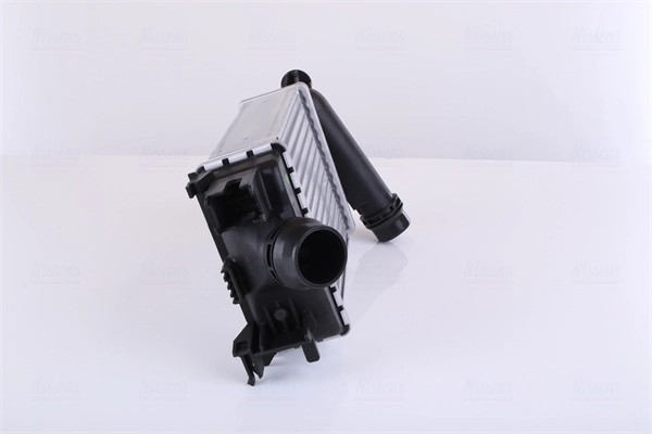  Radiador de intercooler Nissan Micra hatchback (K14) (2016 - 2026) 