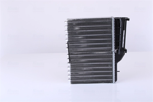Radiador de forno (de aquecedor) Nissens 70502 preço, a partir de 55,65 USD