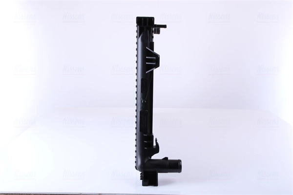 Compre 61018A Nissens Radiador de esfriamento de motor