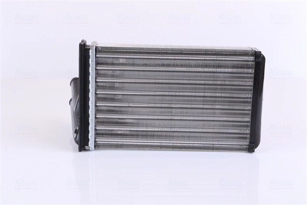 Radiador de forno (de aquecedor) Nissens 70222 preço, a partir de 29,35 USD