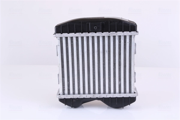 Radiador de intercooler 818366 VALEO