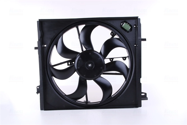 85935 Nissens Difusor do radiador de esfriamento, montado com motor e roda de aletas