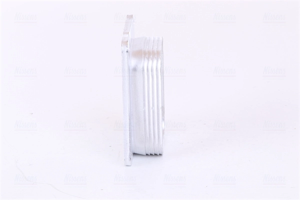 Compre 90777 Nissens Radiador de óleo