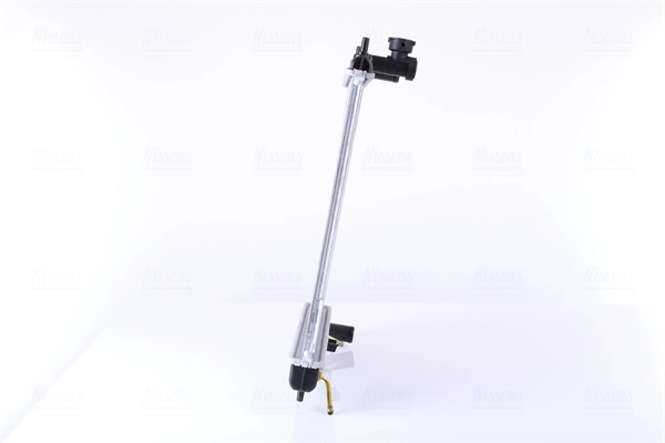 Compre 68700A Nissens Radiador de esfriamento de motor
