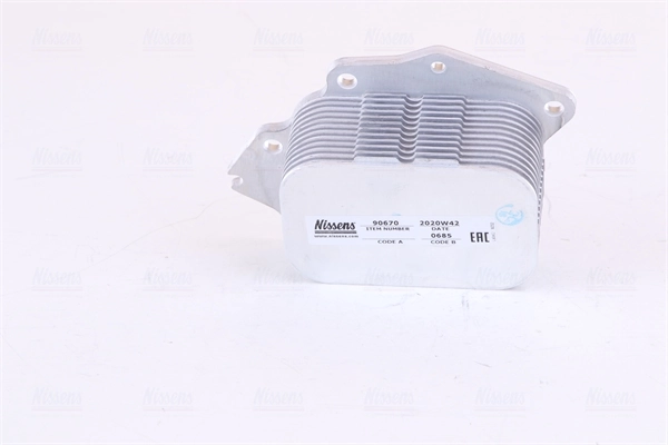 Radiador de óleo (frigorífico), debaixo de filtro Nissens 90670 preço, a partir de 41,09 USD