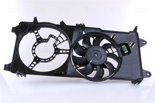 85131 Nissens Difusor do radiador de esfriamento, montado com motor e roda de aletas