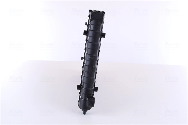 Compre 651811 Nissens Radiador de esfriamento de motor