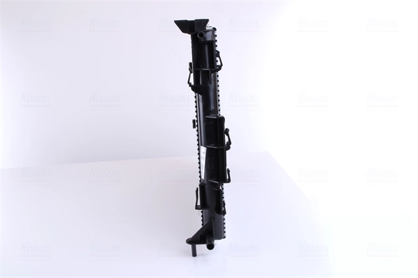 Radiador de esfriamento de motor Nissens 63765A preço, a partir de 93,05 USD