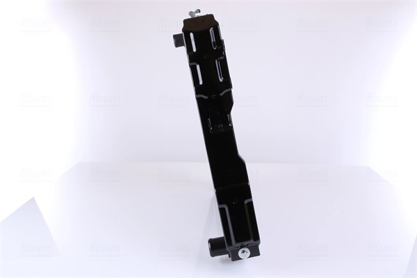 Radiador de esfriamento de motor Nissens 67358 preço, a partir de 151,02 USD