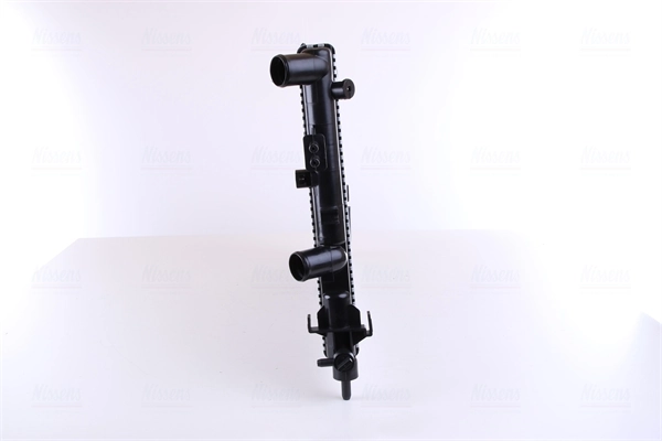 Radiador de esfriamento de motor Nissens 63091 preço, a partir de 66,27 USD
