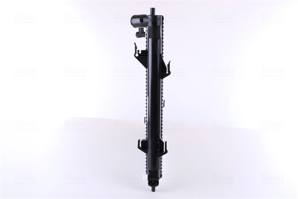 Radiador de esfriamento de motor Nissens 67076 preço, a partir de 108,63 USD