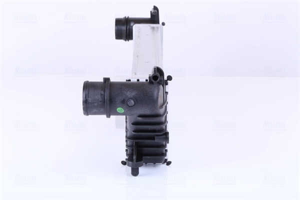 Radiador de intercooler Nissens 96272 preço, a partir de 124,10 USD