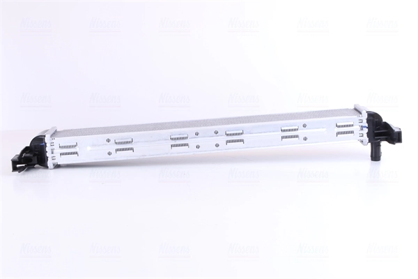 Radiador de esfriamento de motor adicional 65331 Nissens