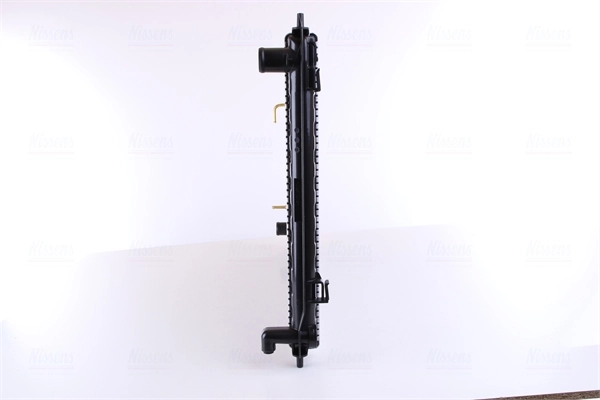 Radiador de esfriamento de motor Nissens 68743 preço, a partir de 208,82 USD
