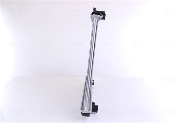 Radiador de esfriamento de motor Nissens 65559A preço, a partir de 114,20 USD