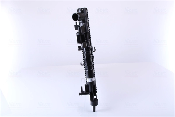 Radiador de esfriamento de motor Nissens 63008 preço, a partir de 60,43 USD