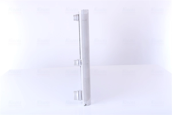 Radiador de esfriamento de motor Nissens 60762 preço, a partir de 175,36 USD