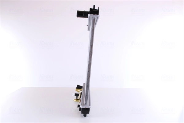 Radiador de esfriamento de motor Nissens 64633 preço, a partir de 119,30 USD